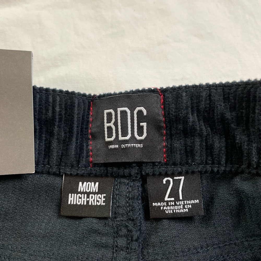 Urban Outfitters Black Corduroy Mom High-rise Pants - Picture 9 of 14